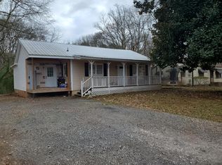 104 E Gordon St, Villa Rica, GA 30180