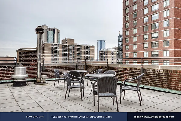 Rented by The Blueground | media 91