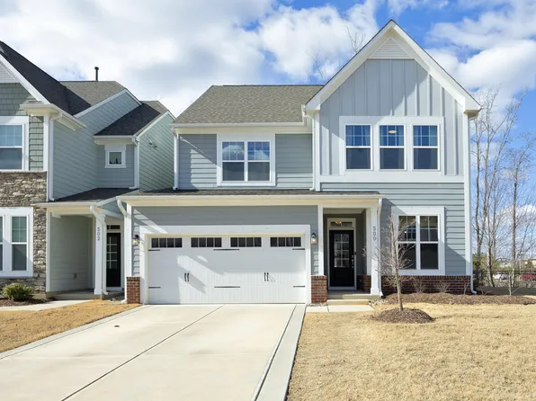 500 Ressler St, Holly Springs, NC 27540