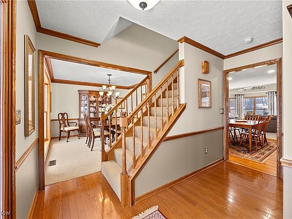 4th image of 2805 Blue Heron Dr