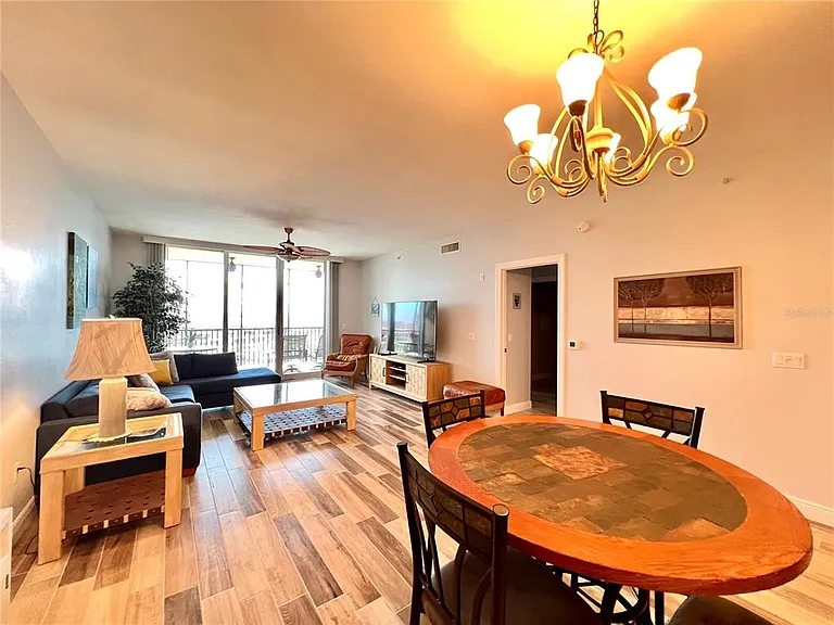 3313 Sunset Key Cir #404 — Photo 10