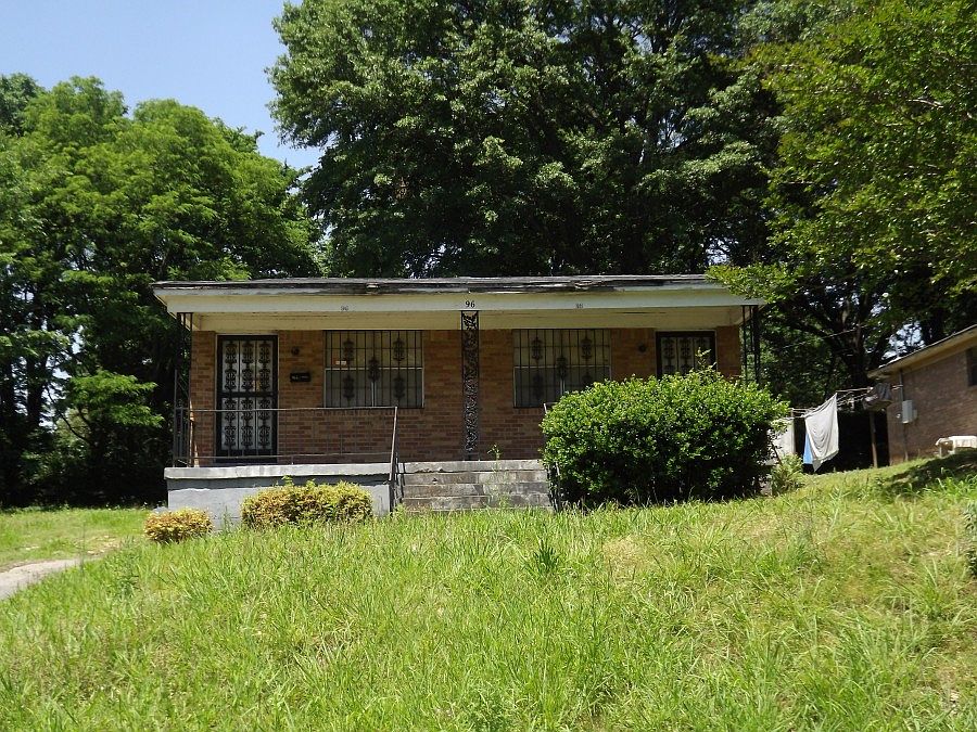 1st image of 96 E Gage Ave