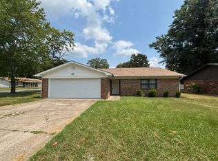 814 King Pl, Jacksonville, AR 72076