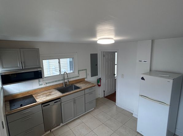 2910 Park Blvd #2
