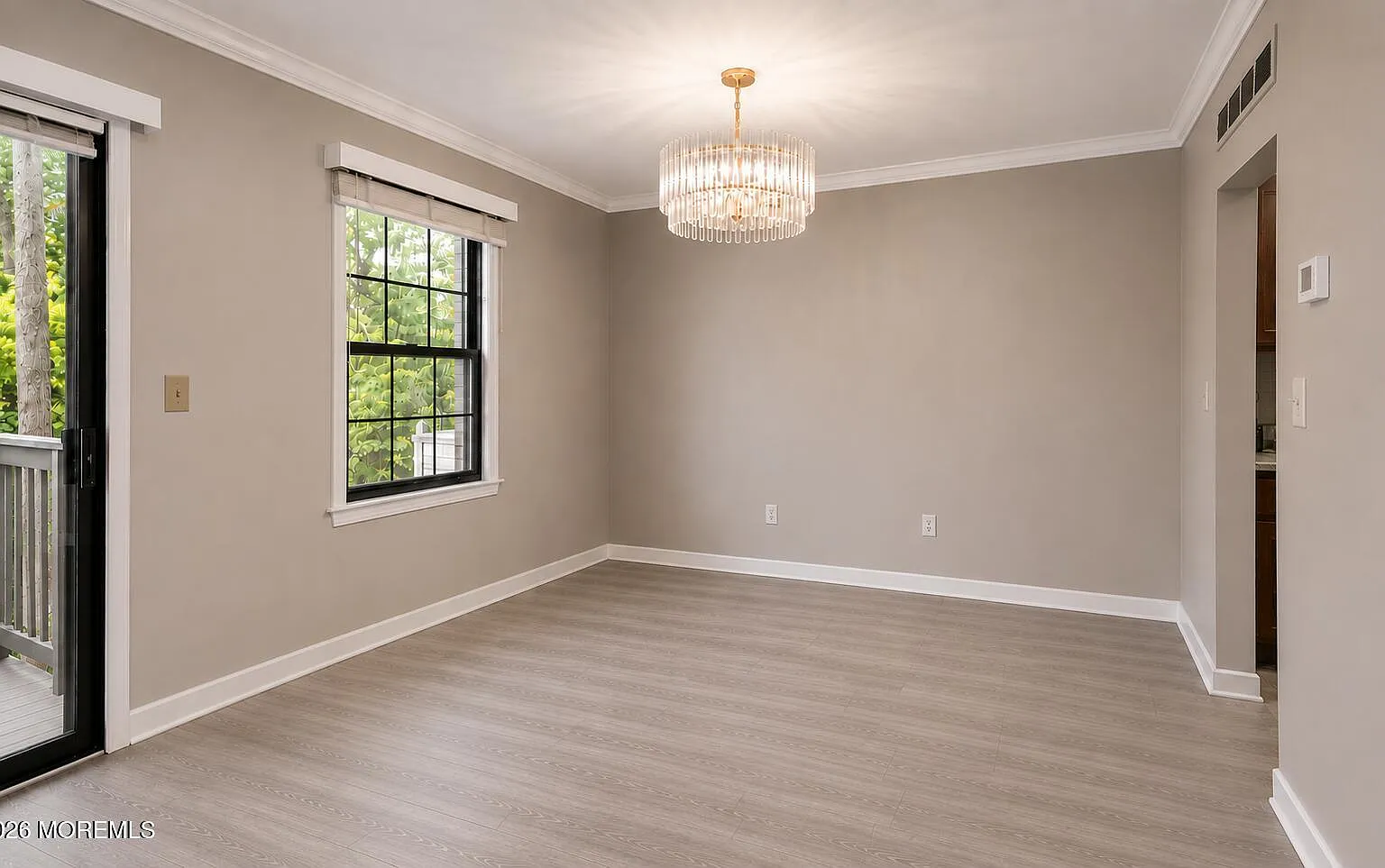 2 bed, 2.5 bath, 1679 sqft, $3,700 — Photo 3