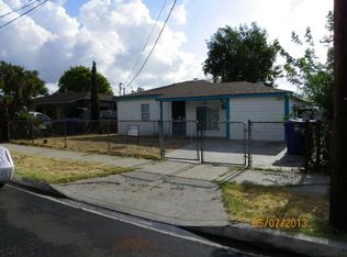 7508 Cartwright Ave, Sun Valley, CA 91352