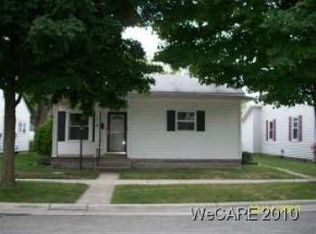 423 W Oliver St, Saint Marys, OH 45885