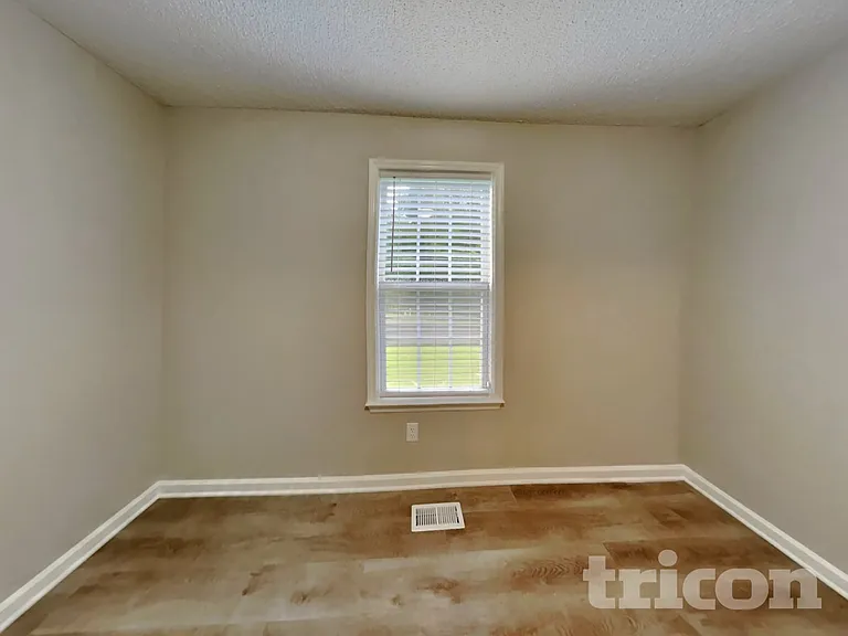 153 Cambridge Elm Dr — Photo 15