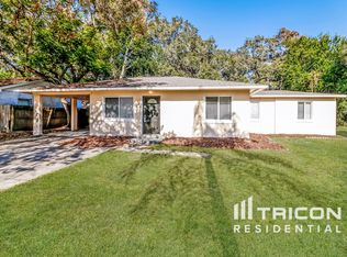 1260 Sedeeva Cir N, Clearwater, FL 33755