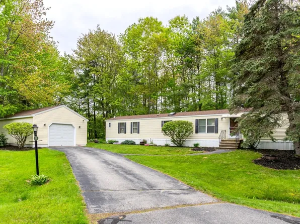 14 Burr Court, Rochester, NH 03868