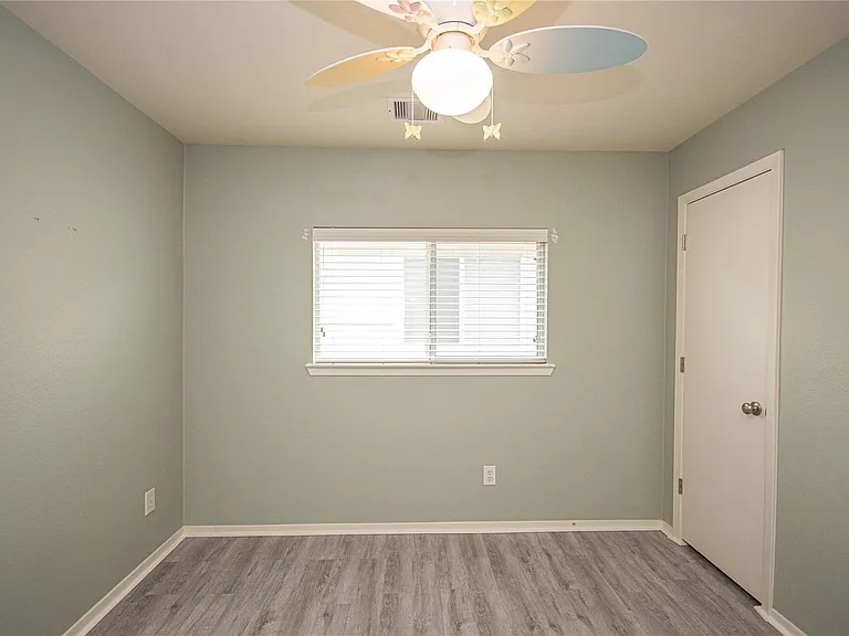 21030 Aldens Oak — Photo 16