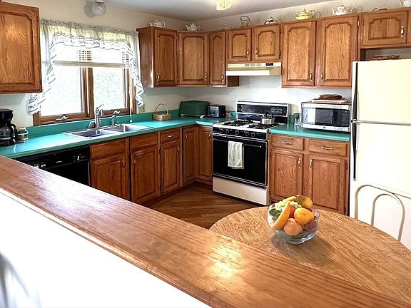 4th image of 175 College Park Rd