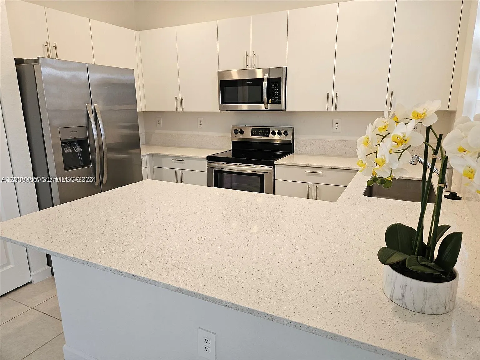 Silver Palm Residential Ho — Photo 3