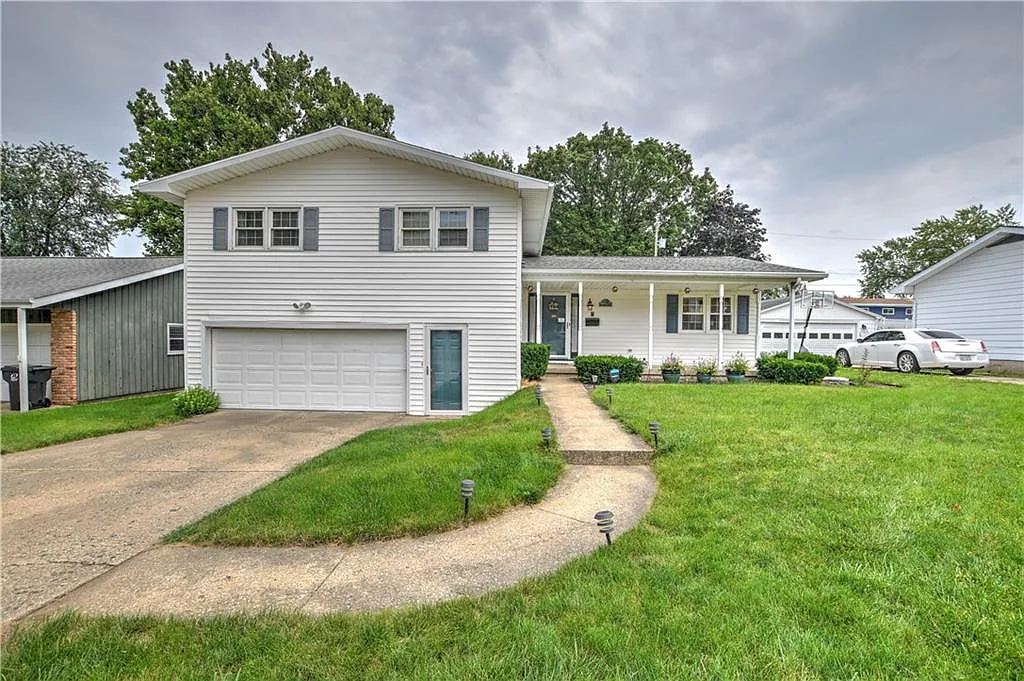 4150 N Sunderland Dr photo 1