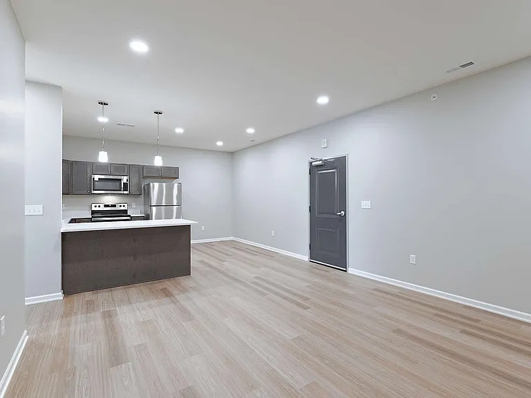 Trailview Apartments at Pioneers Park — Photo 48
