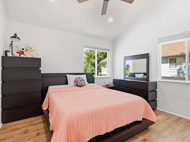 231 Paseo Bernal — Photo 22