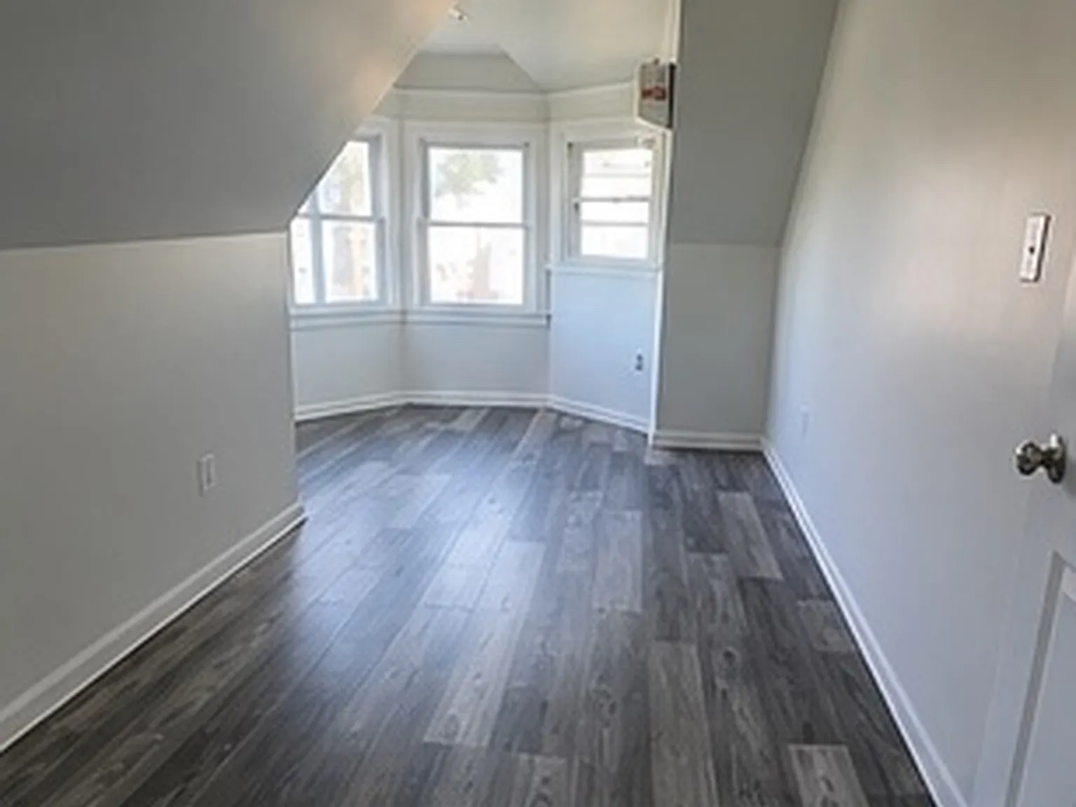 2 bed, $1,900 — Photo 4