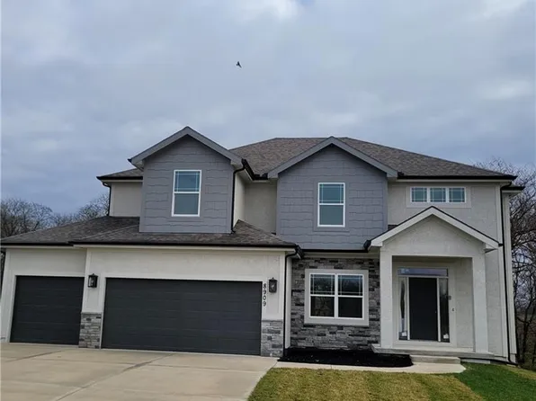 8909 N Colorado, Kansas City, MO 64156