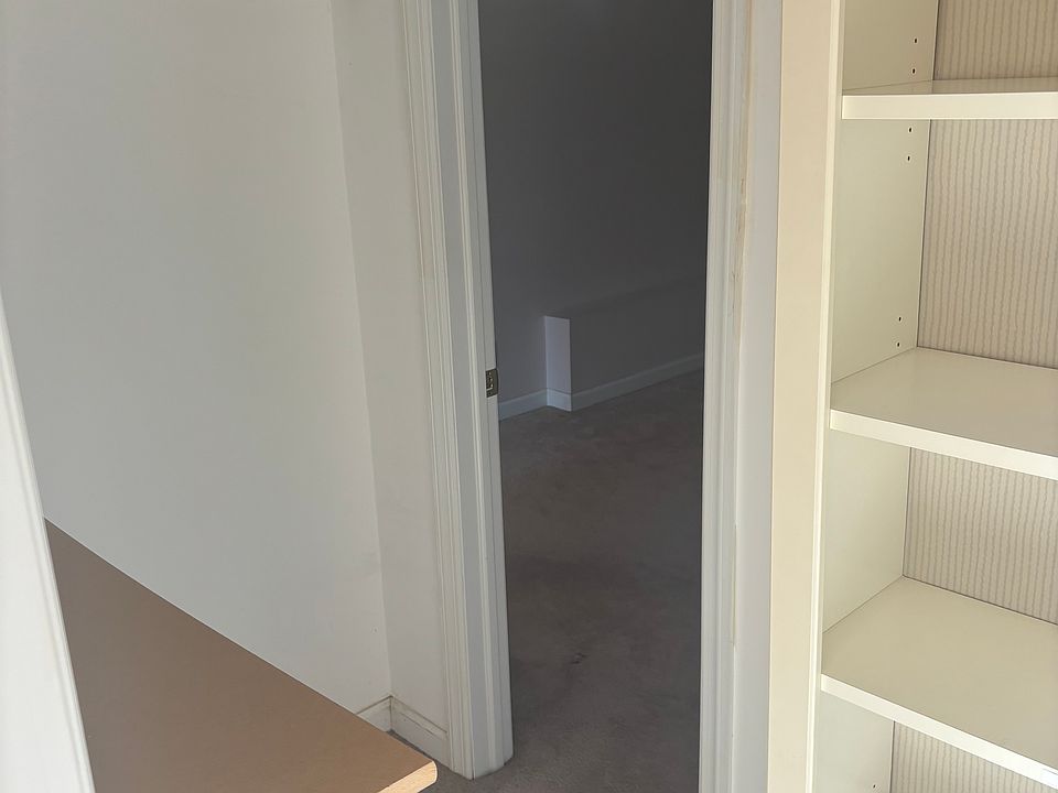 2nd image of 51 Southberry Ln Floor 1