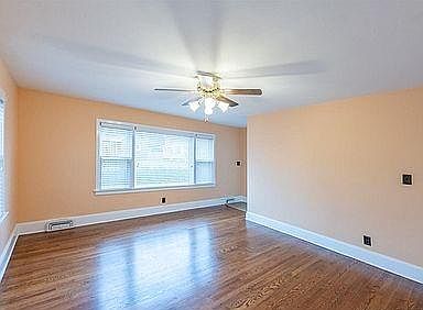 2nd image of 277 Harding Ave
