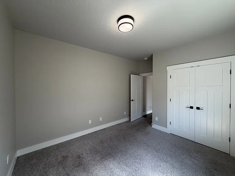 189 Mata Rd — Photo 20