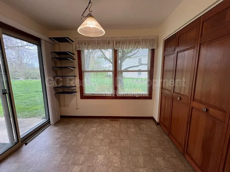 0N155 Windermere Rd #1001 — Photo 15