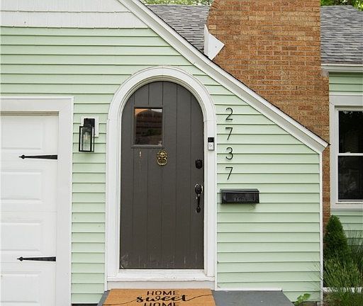 2nd image of 2737 Northwood Ave