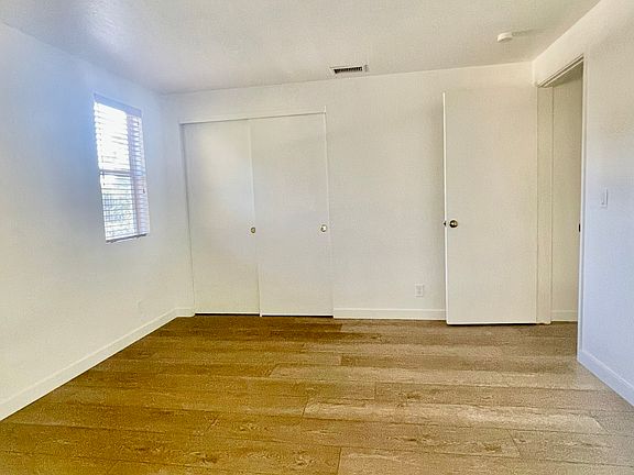 5th image of 625 Central Ave