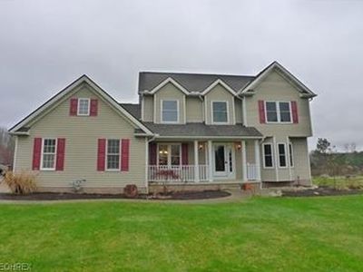 18300 Snyder Rd, Chagrin Falls, OH, 44023
