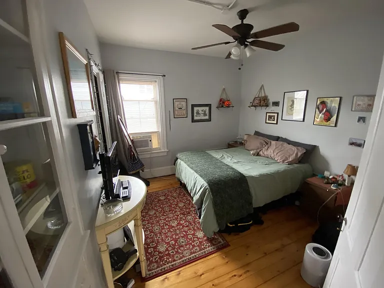 10 Pequot St #2 — Photo 6