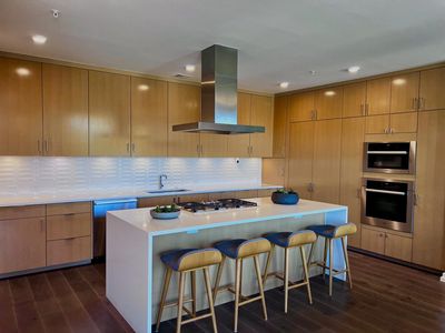 1010 W 10th St #201, Austin, TX, 78703
