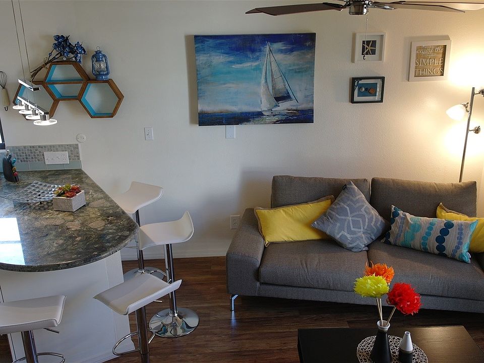 1st image of 2963 Bayside Ln