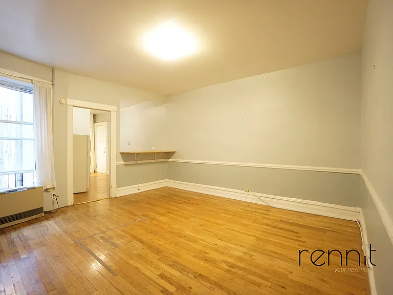 370 Bedford Ave #7 — Photo 2