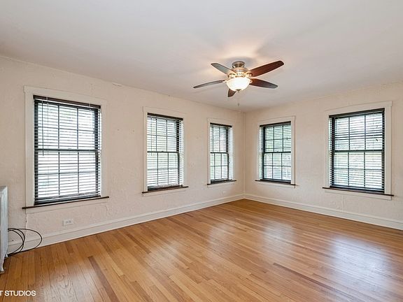 3rd image of 6885 N Overhill Ave #2