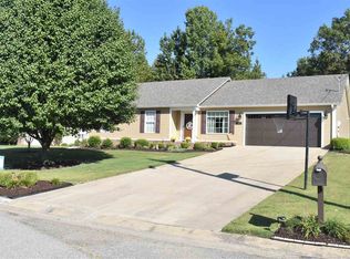928 Hunter Ln, Dyersburg, TN 38024