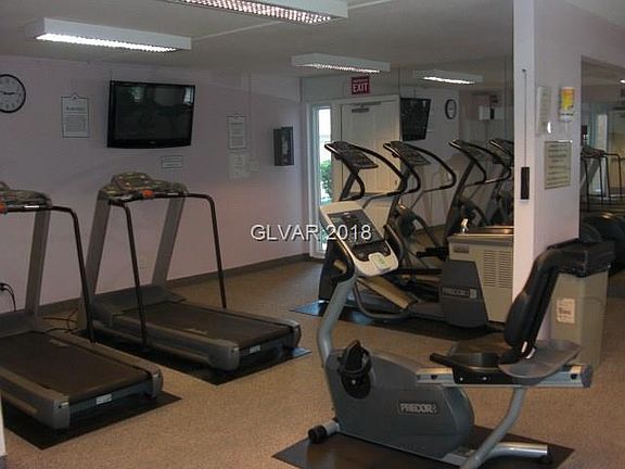 5th image of 683 Oakmont Ave Unit 3501