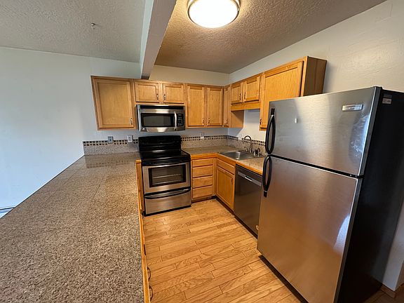 4th image of 1033 Straight Creek Dr N #106