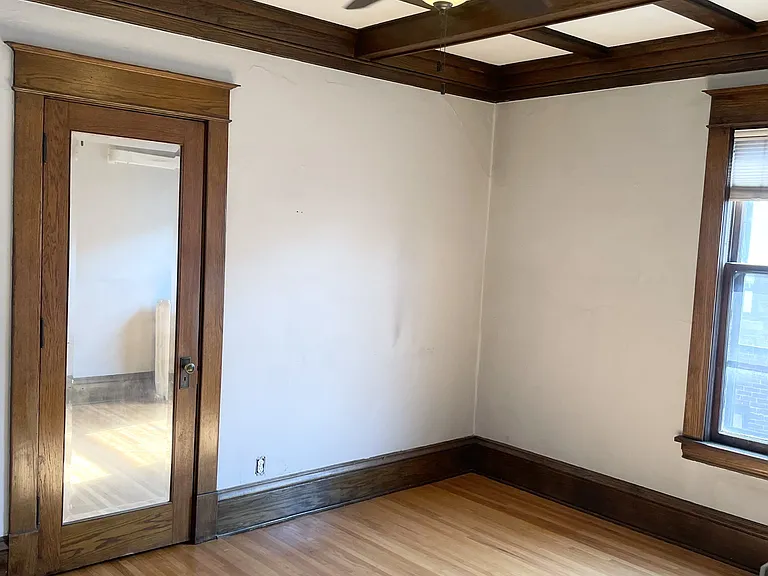 833 Grand Apartments — Photo 12