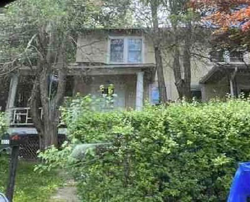 1st image of 400 W Glenside Ave