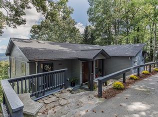 2501 Town Mountain Rd, Asheville, NC 28804