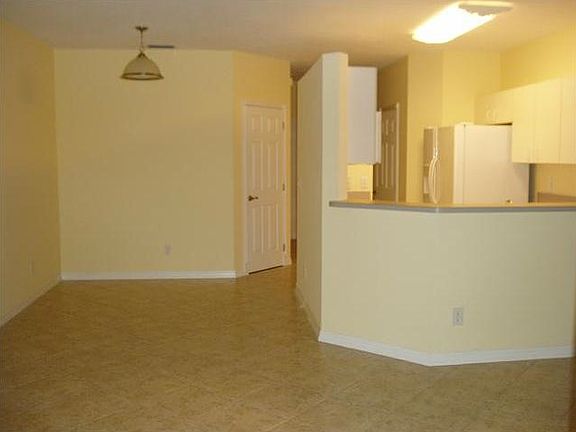 2nd image of 227 SW 120th Ave