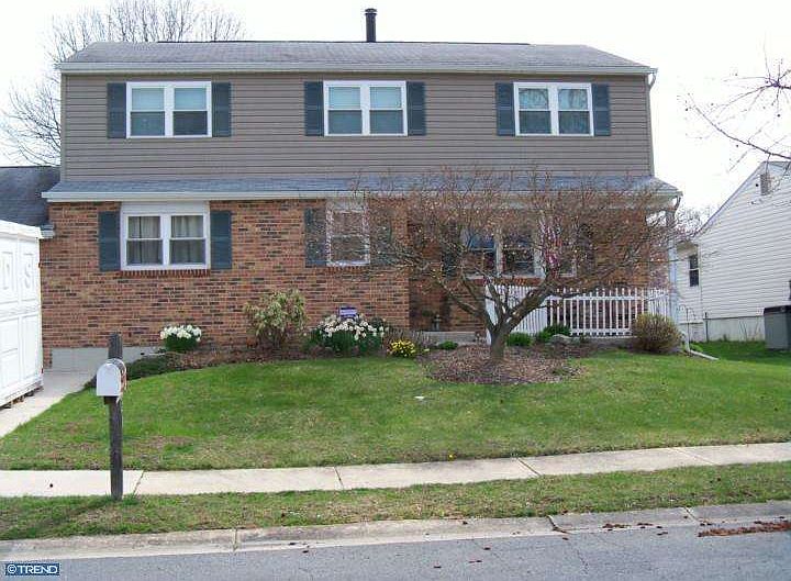 2nd image of 26 Robert Oakes Dr