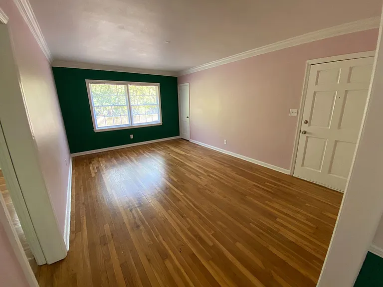 3521 Bull St — Photo 2