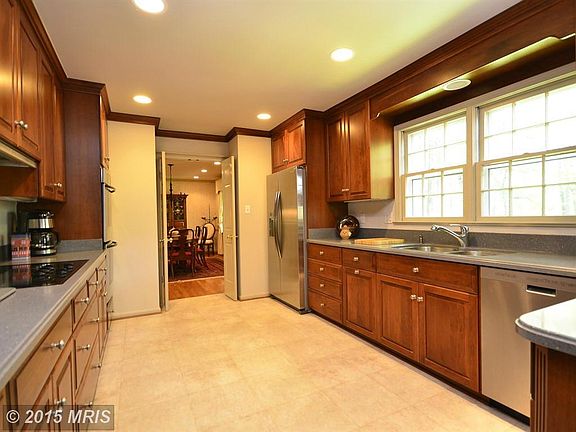 4th image of 5700 Dun Horse Ln
