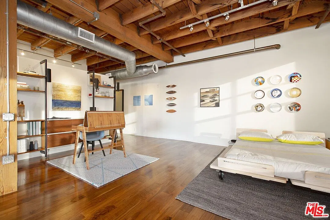 1 bed, 1.0 bath, 1380 sqft, $4,700 — Photo 4