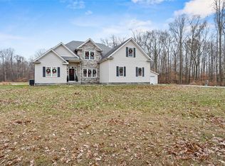 5751 Duck Creek Rd, Berlin Center, OH 44401