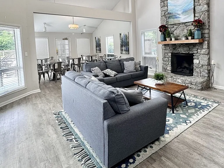 River Ridge — Photo 14