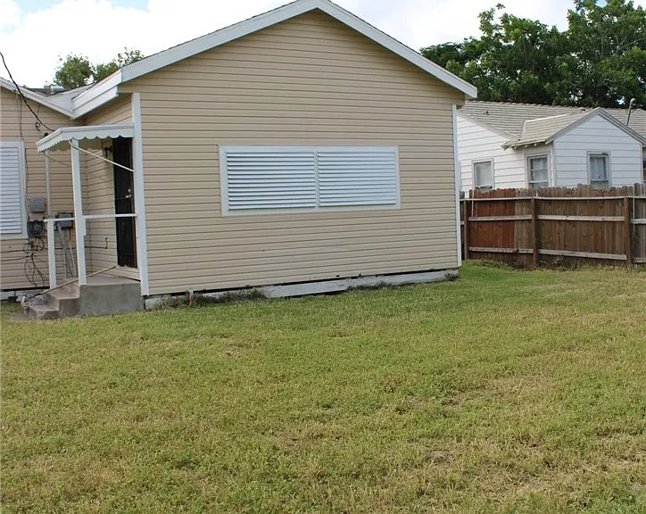 4818 Kendall Dr — Photo 13