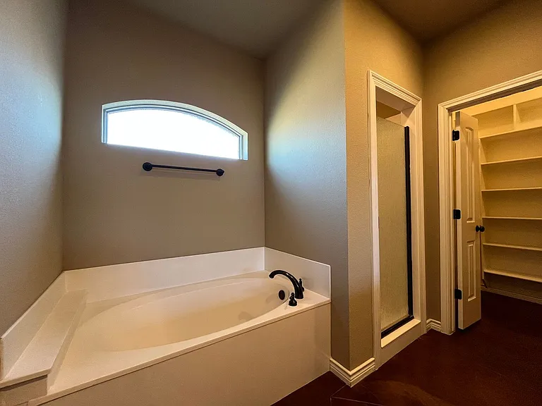 3005 Stallion Dr — Photo 11