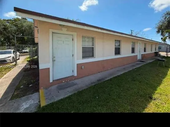 244 NW 14th St #1-3, Pompano Beach, FL 33060